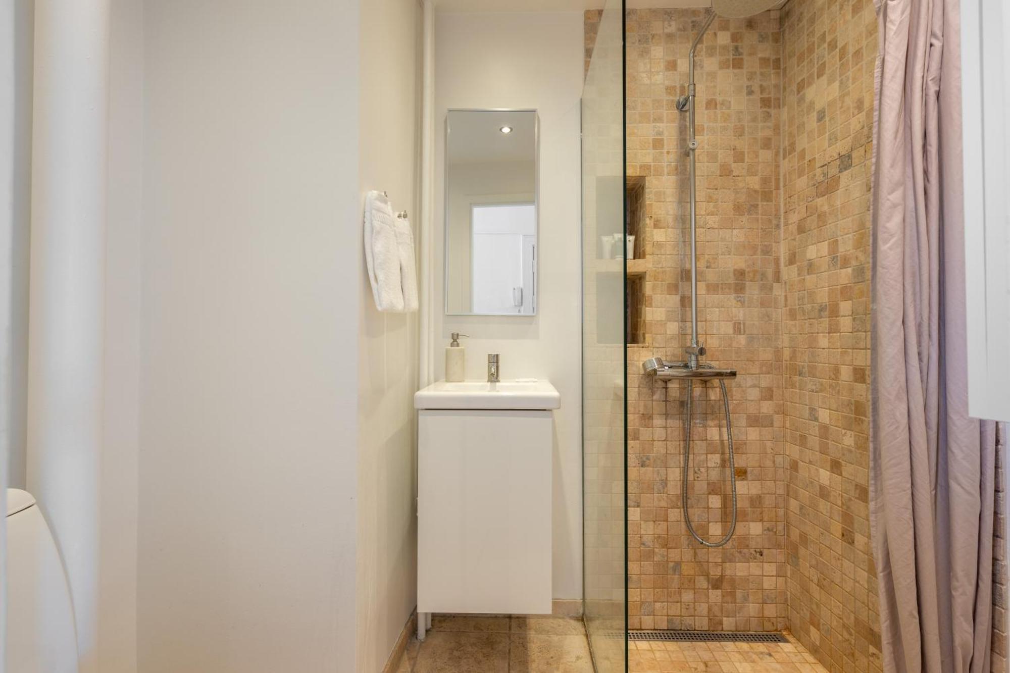 Large Apartment With Canal View In Central Cph City 코펜하겐 외부 사진